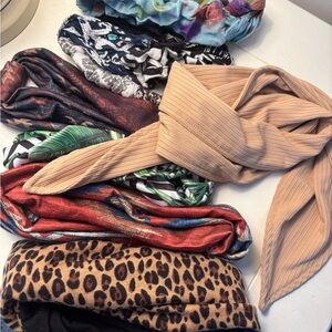 Chic Leopard Print Hairband